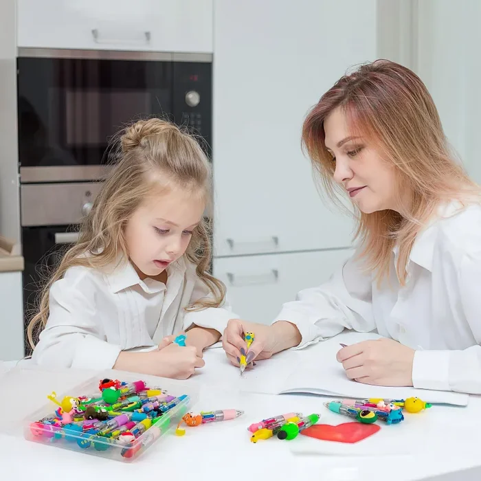 30 Penne Multicolore e Penna Multicolore 4 Colori con Adorabili Animali Kawaii – Ideali per Compleanni, Feste, Regali e Gadget Vendita calda - immagine 3