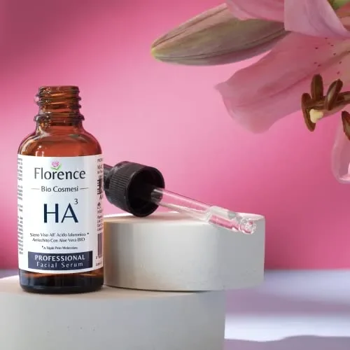 60ml. Bio Siero con Acido Ialuronico Puro a 3 pesi Molecolari+Vitamina C -Noti Agenti Antirughe/Antietà. Biologico/Vegano. Siero Viso e Contorno Occhi Idratante/Illuminante. Dermatologicamente Testato - immagine 2