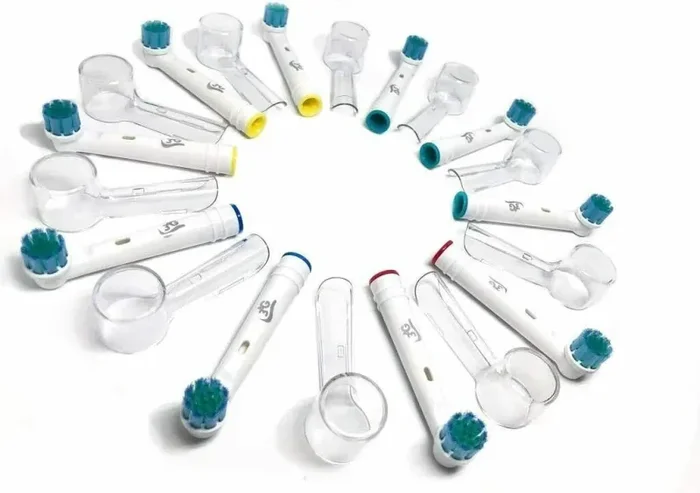 8 x Testine compatibili di ricambio per spazzolino elettrico Oral B + Cappucci