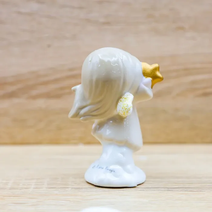 Angioletto Femmina con Abito Beige e Stella Oro Claraluna - immagine 3