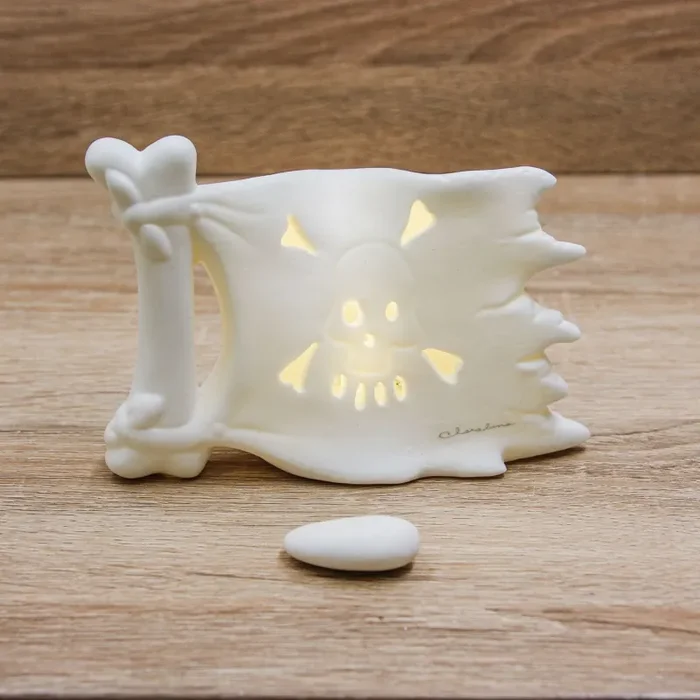 Bandiera con Teschio Claraluna Sconti - immagine 2