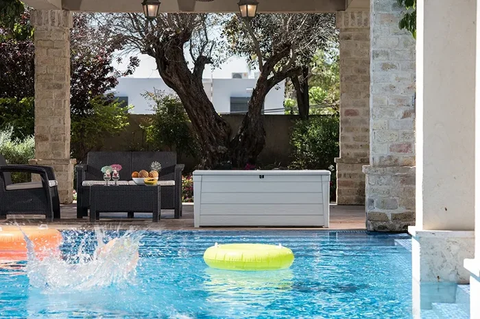 Baule Cassapanca da Esterno 155×64,4×72,4 cm in Resina Keter Pool Box 150G Bianco Online - immagine 2