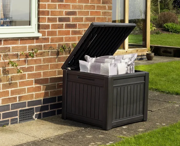 Baule Cassapanca da Esterno 72,2x59x71 cm in Resina Effetto Legno Keter Cube Wood Marrone - immagine 2