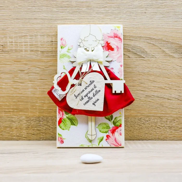 Bimba/Angelo delle Buon Auspicio con Carta che Germoglia Cuore Beccalli