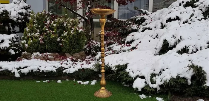 BONTURI CASA HOME DECORATION Braciere H 129 Cm D 38 Cm Metallo Gold