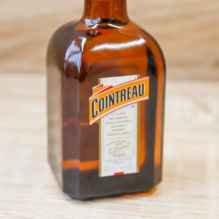 Bottiglia Mignon Liquore Cointreau - immagine 3