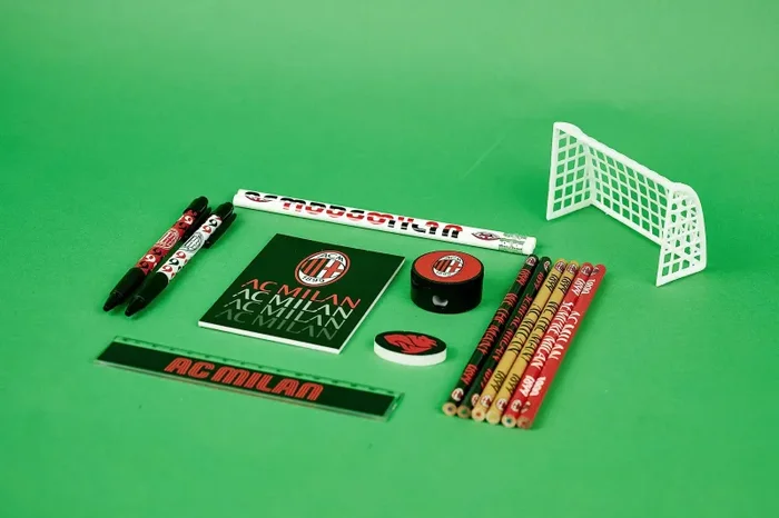 EURO PUBLISHING Milan, Prodotto Ufficiale – Set cancelleria (Composto da 14 Pezzi) - immagine 2