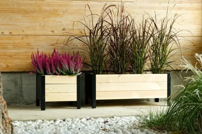 Fioriera da Giardino 118x36xH32 cm in Metallo e Legno di Pino Grezzo Saldi - immagine 2