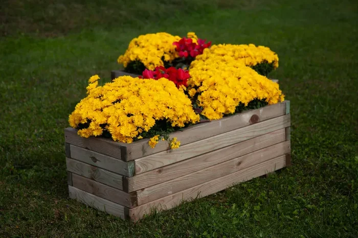 Fioriera da Giardino 90x40x32,5 cm in Legno - immagine 2