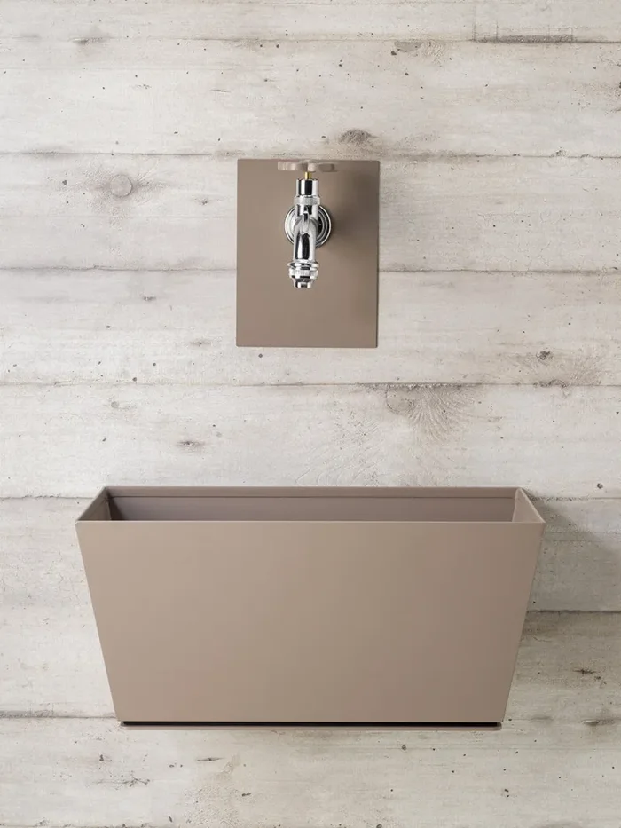 Fontana a Parete da Giardino con Rubinetto e Vasca Belfer 42/PRQ Tortora - immagine 2