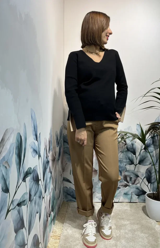 MAGLIA OVER SCOLLO V - immagine 3