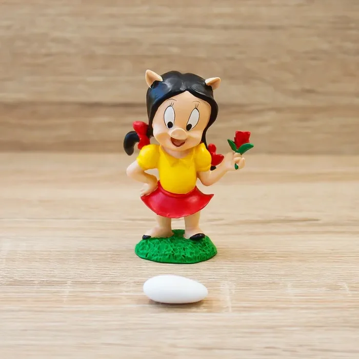 Petunia Pig Looney Tunes