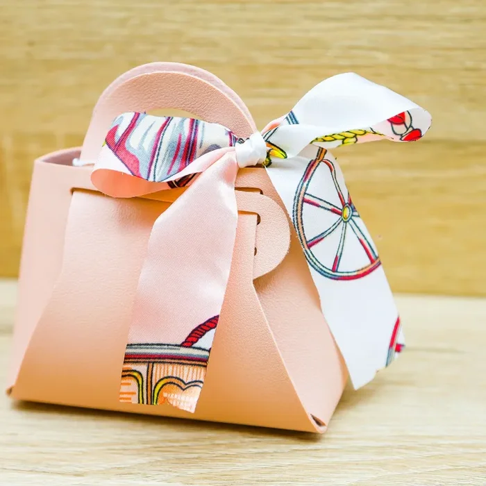 Portaconfetti Borsetta Rosa Madrhélen Moda - immagine 3