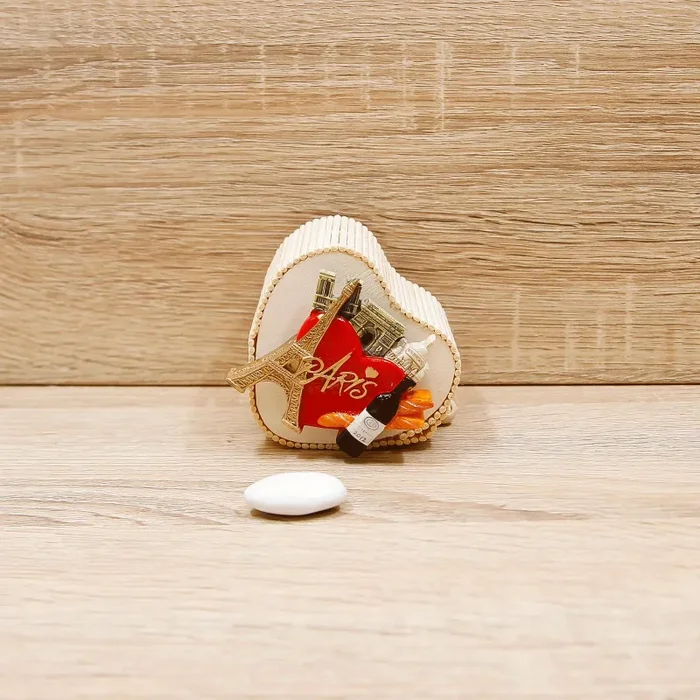 Portaconfetti Cuore con Magnete Parigi Saldi