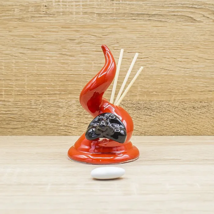 Profumatore Corno Rosso con Maschera Pulcinella Bella Napoli Vendita calda online