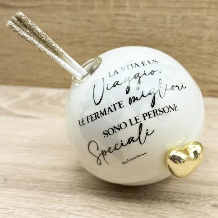 Profumatore Mappamondo con Cuore Oro e Frase Claraluna - immagine 2