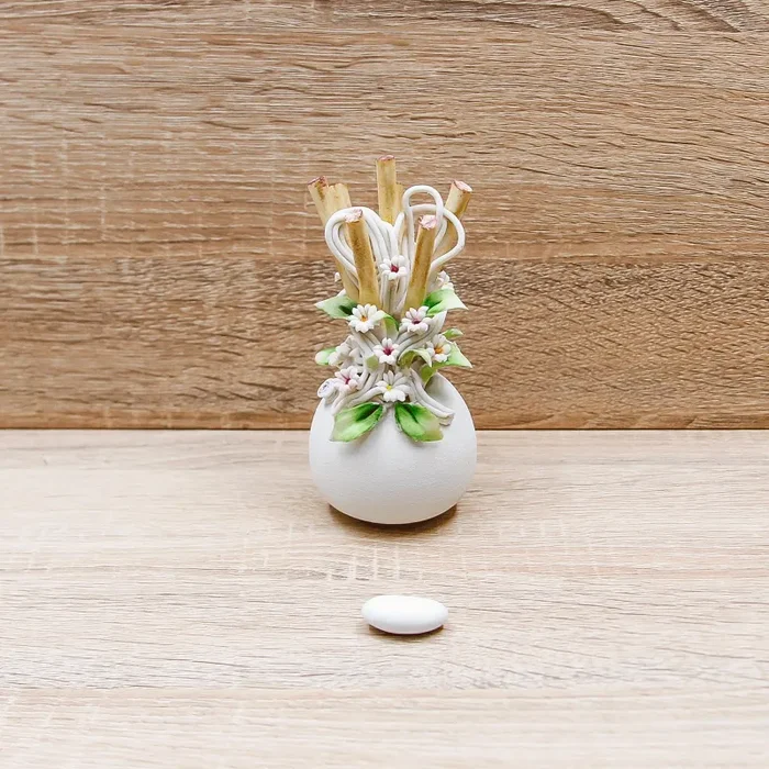 Profumatore Tondo Piccolo Linea Fiorellini Porcellana di Capodimonte