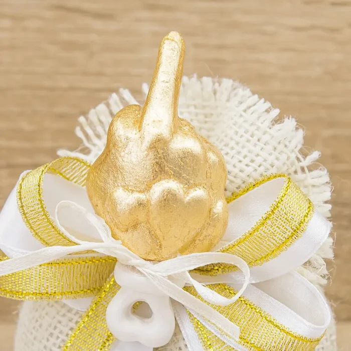 Sacchetto con Sali Profumati e Ciondolo Dito Medio Oro Bella Napoli - immagine 2