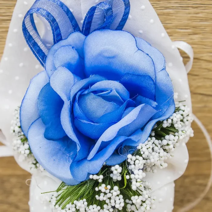 Sacchetto Cono Bianco a Pois con Fiore Blu e Sali Profumati La Vie en Rose - immagine 3