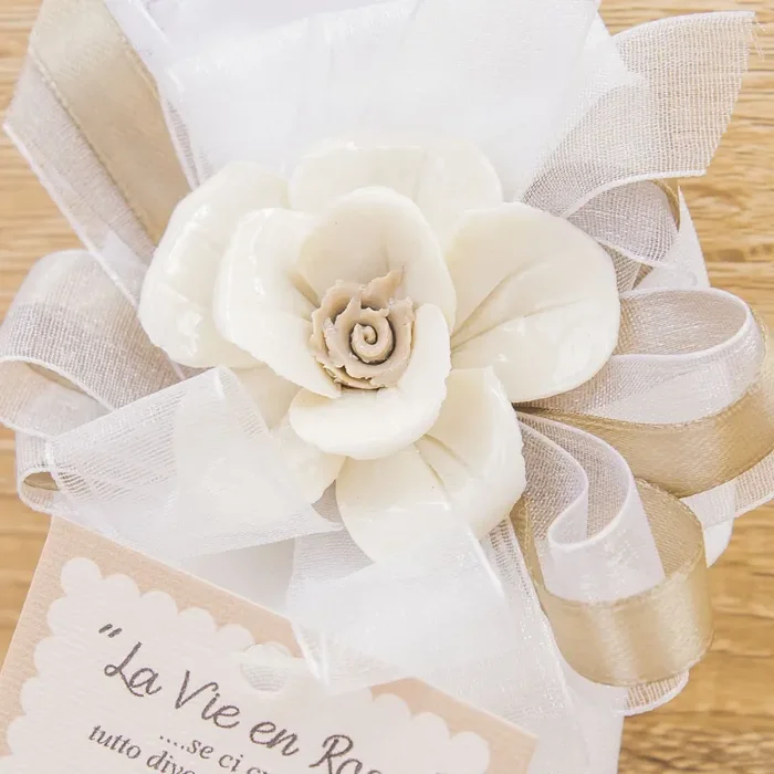 Sacchetto Cono con Fiore e Sali Profumati La Vie en Rose - immagine 2