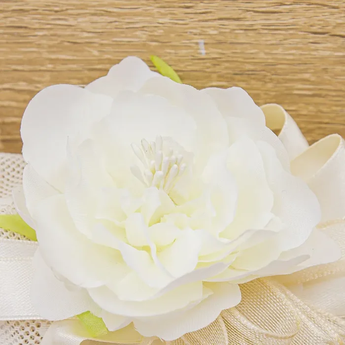 Sacchetto Pochette Fiocco Panna con Pois e Sali Profumati Francesi La Vie en Rose - immagine 3