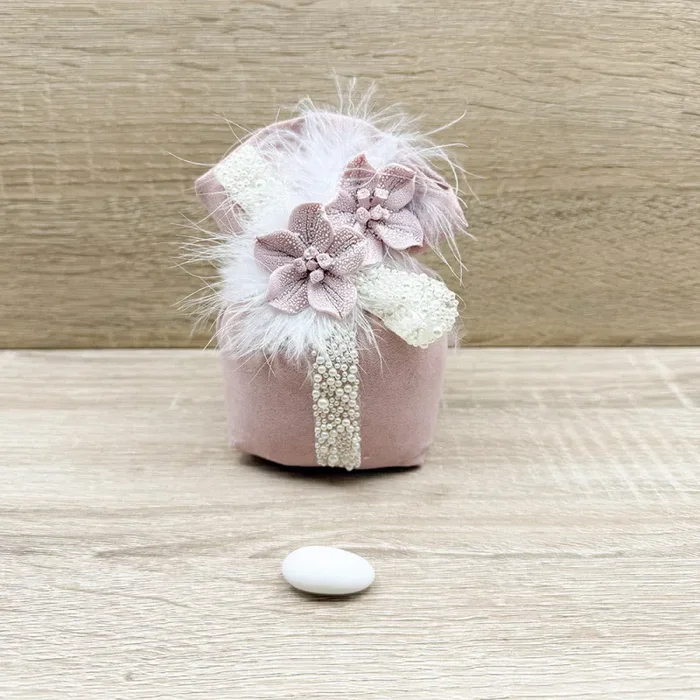 Sacchetto Rosa con Passamaneria Perline, Piume,Due Fresie Rosa e Sali Profumati Vendita calda online