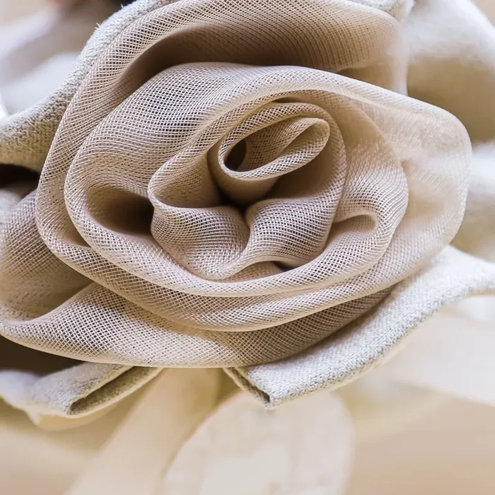 Sacchetto Tortora con Rosa Medio “Love” Claraluna - immagine 3