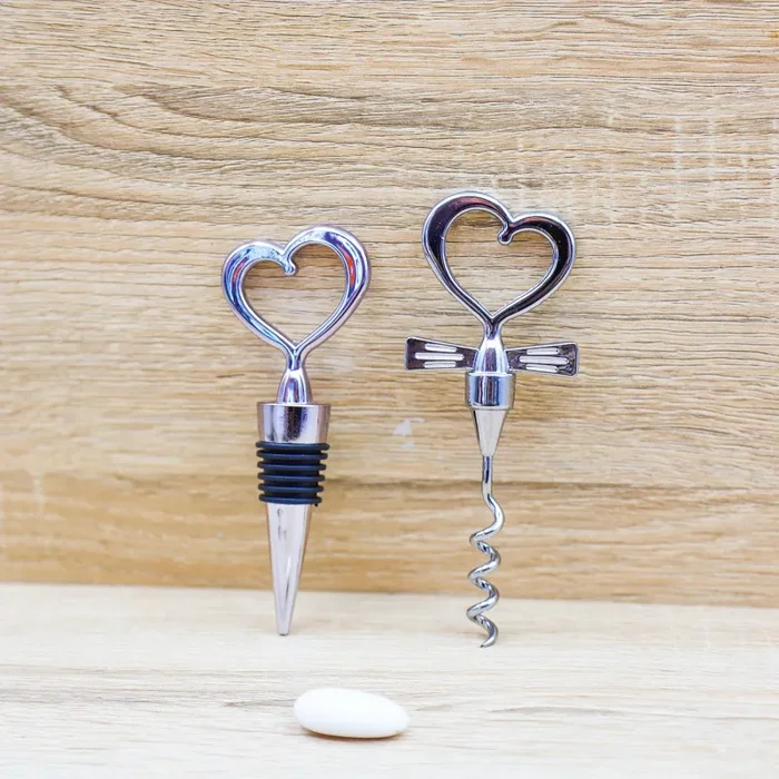 Set Vino Sposi Cuore Matto - immagine 2