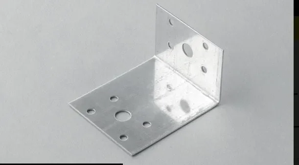 Staffa regolabile a L 3.5×6