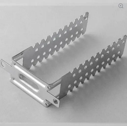Staffa univers. da 3 a 12 CM prof.50