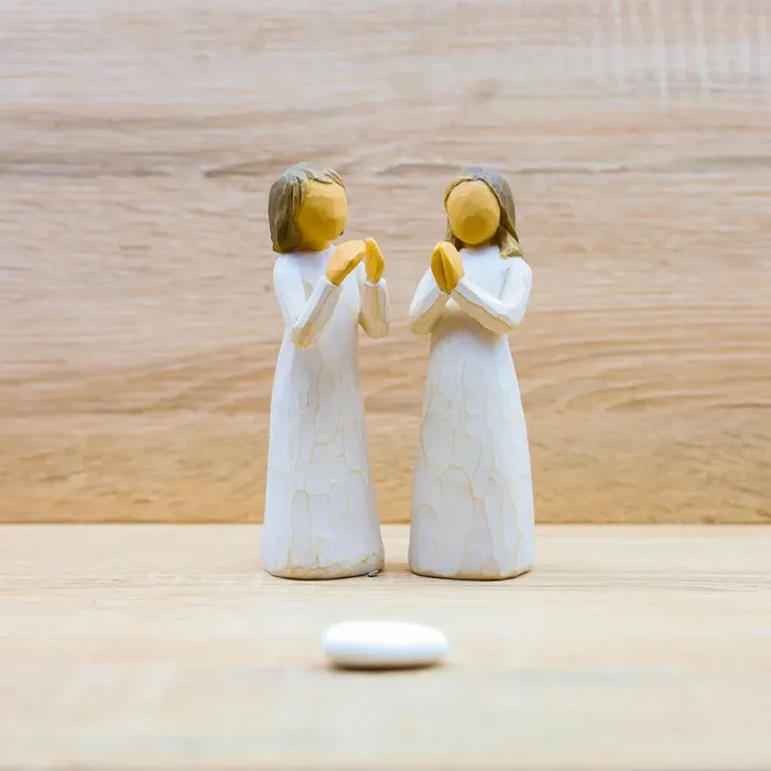 Statuina “Sorelle di Cuore” Willow Tree - immagine 2