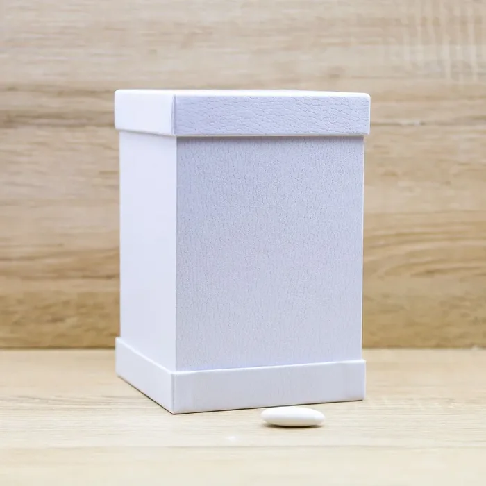 Statuina Maternità Debora Carlucci - immagine 2