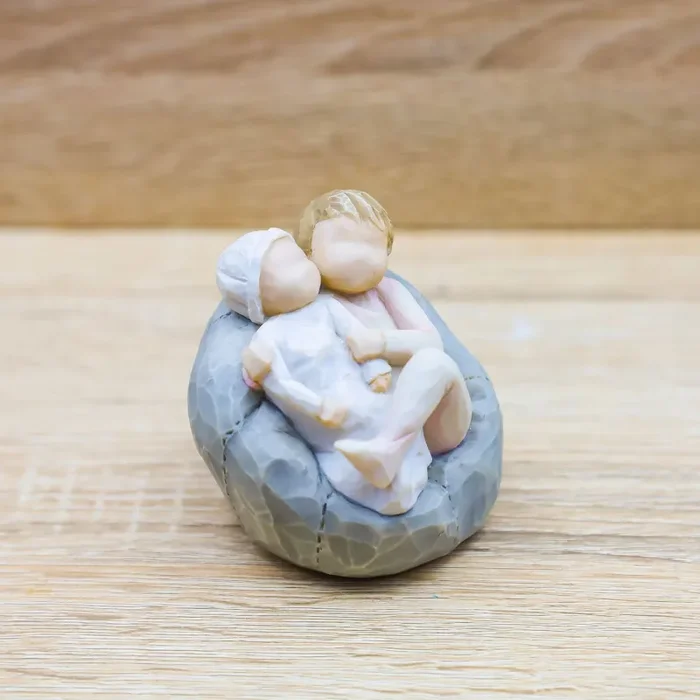 Statuina Neonato e Sorella Willow Tree Saldi - immagine 2