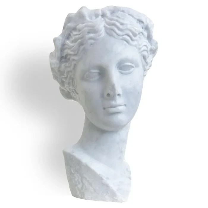 Thalia Musa della Commedia – Testa Scolpita in marmo di Carrara