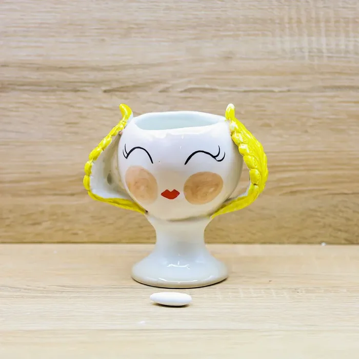 Vaso con Viso e Manici Gialli Porcellana di Capodimonte