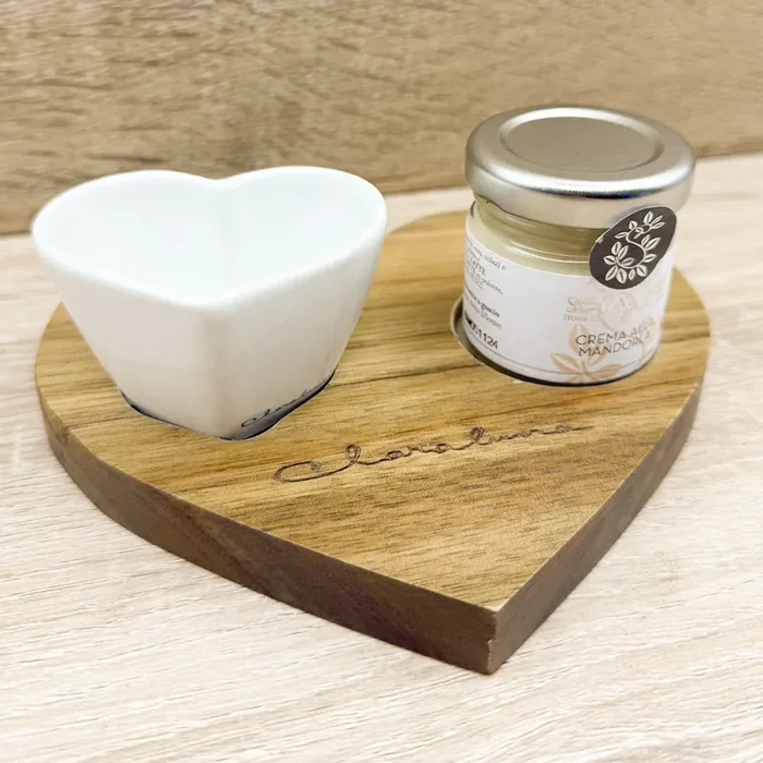 Vassoio con Ciotola Cuore e Crema di Mandorle Claraluna - immagine 2